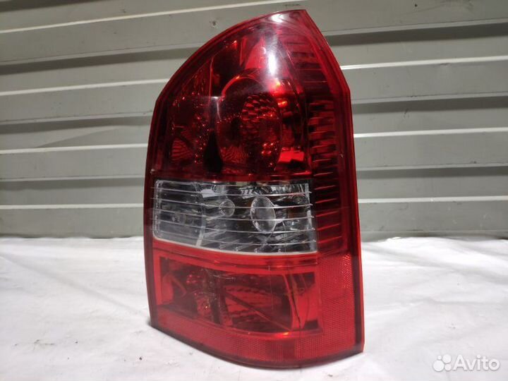 Фонарь задний правый Hyundai Tucson Bh/Jm 2004