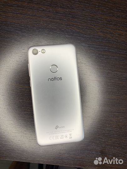 Смартфон neffos
