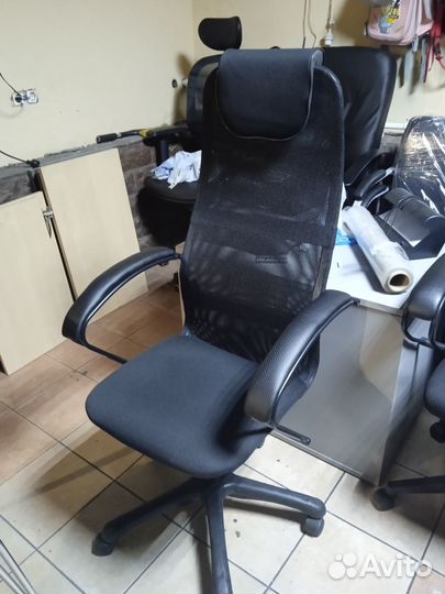 Компьютерное кресло