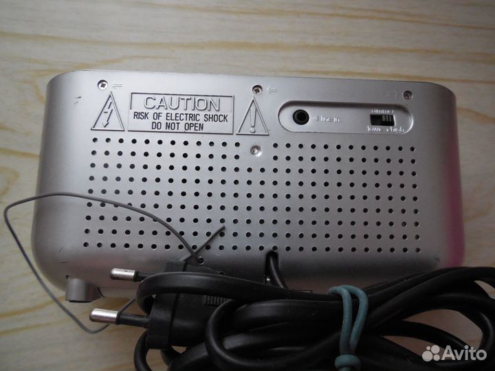 Радиочасы будильник VT-6600 BK