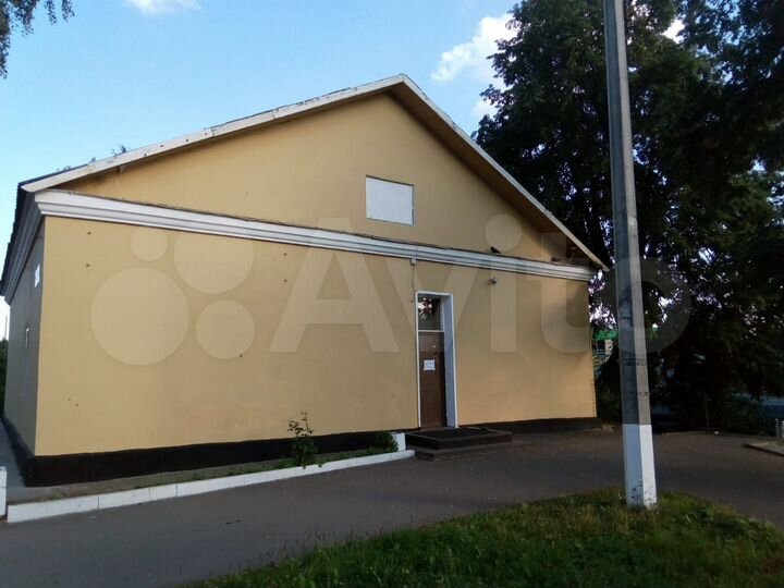 Торговая площадь, услуги населению 137,9 м²