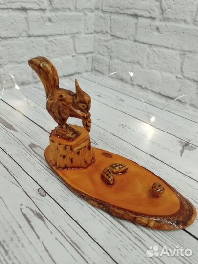 Фигурка интерьерная белка СССР деревянная