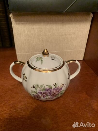 Чайный сервиз сирень предметы 1960г
