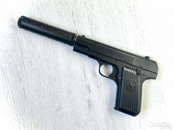 Пистолет игрушки