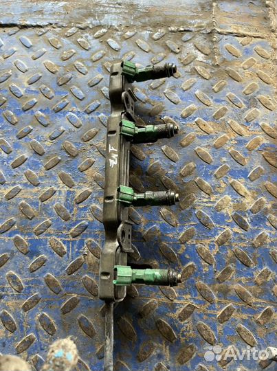 Форсунка топливная Toyota 1NZ 1.5