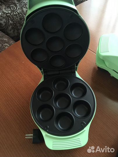 Вафельница электрическая для кексов