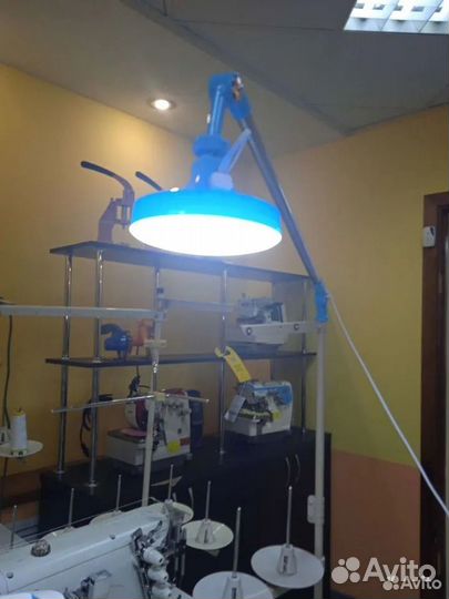 Лампа с креплением к бобиностойке джек