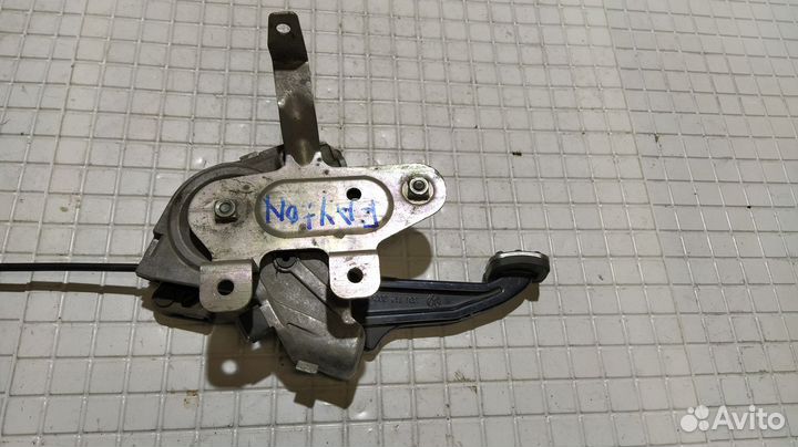 Рычаг стояночного тормоза Volkswagen Phaeton