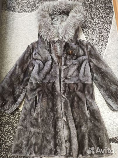 Шуба норковая с капюшоном