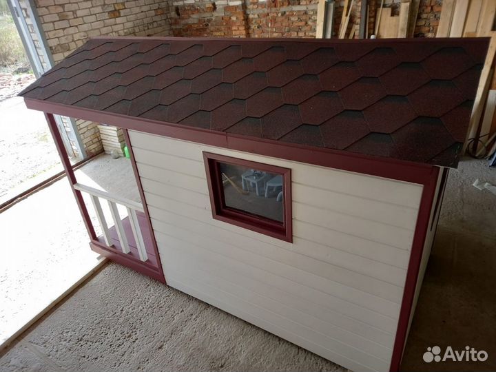 Детский игровой домик из дерева