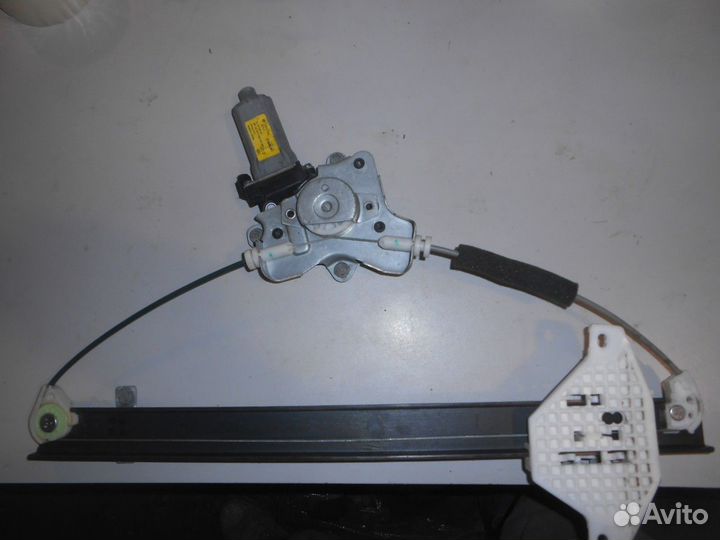 Стеклоподъемник электрический задний правый