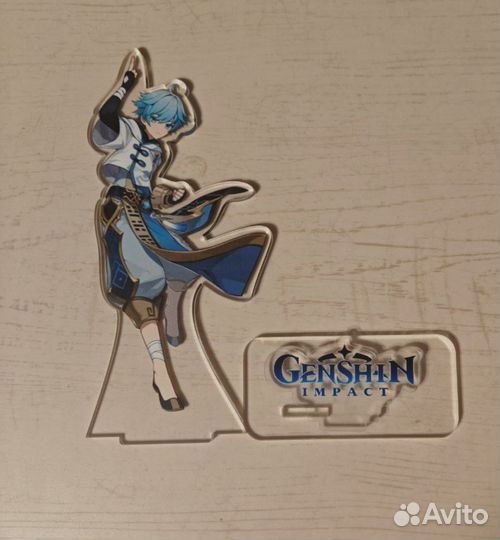 Акриловая фигурка