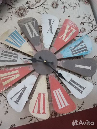 Часы настенные