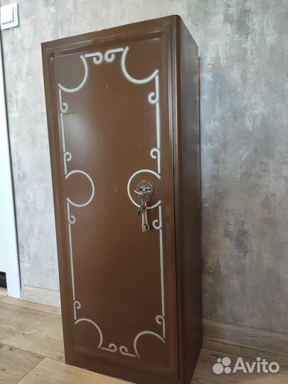 Оружейный сейф