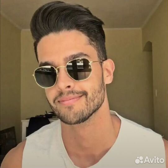 Солнцезащитные очки в винтажном стиле