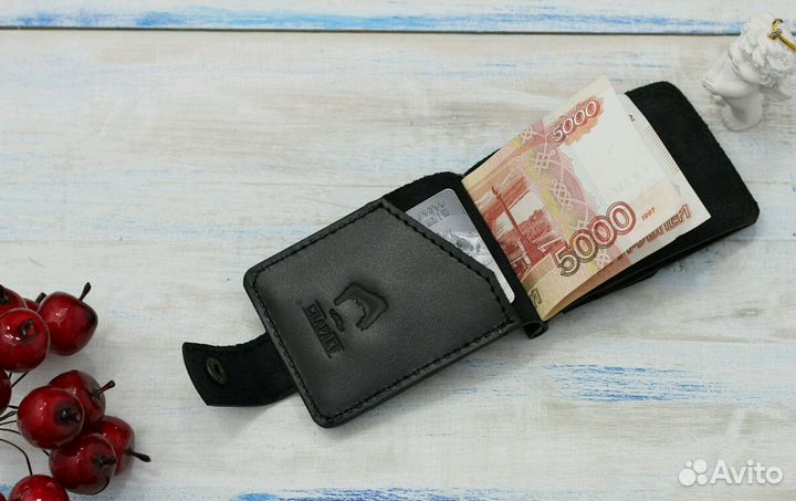 Зажим для денег из кожи в ТЦ, Плаза, 2 этаж