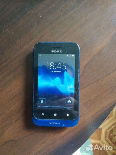 Телефон sony xperia tipo