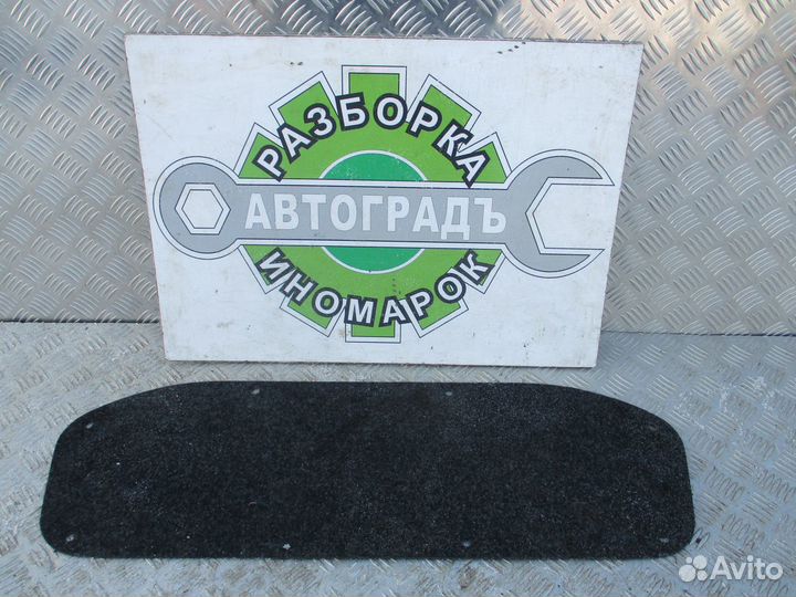 Обшивка двери багажника Toyota Yaris 2004 Рест