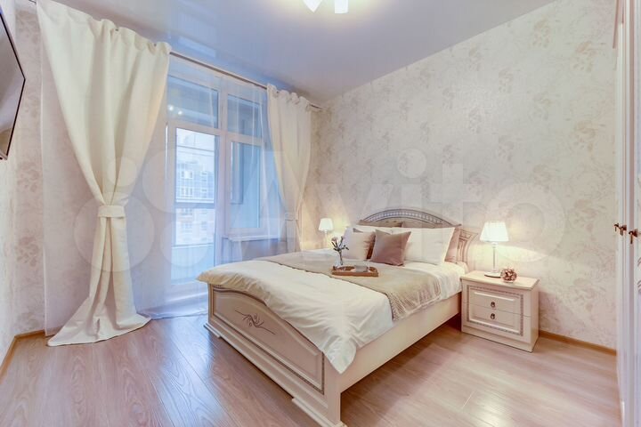 2-к. квартира, 80 м², 7/13 эт.