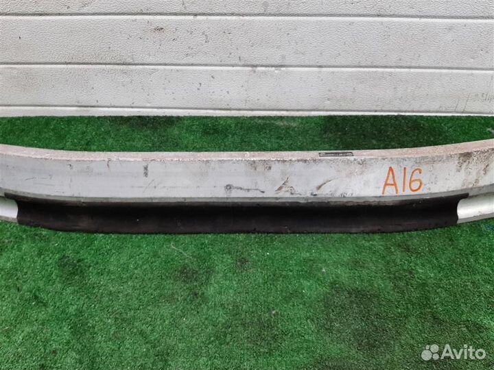 Усилитель бампера заднего Lexus RX300 (MCU35) 2004