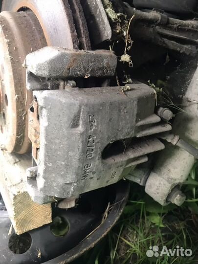 Суппорт задний бмв E60