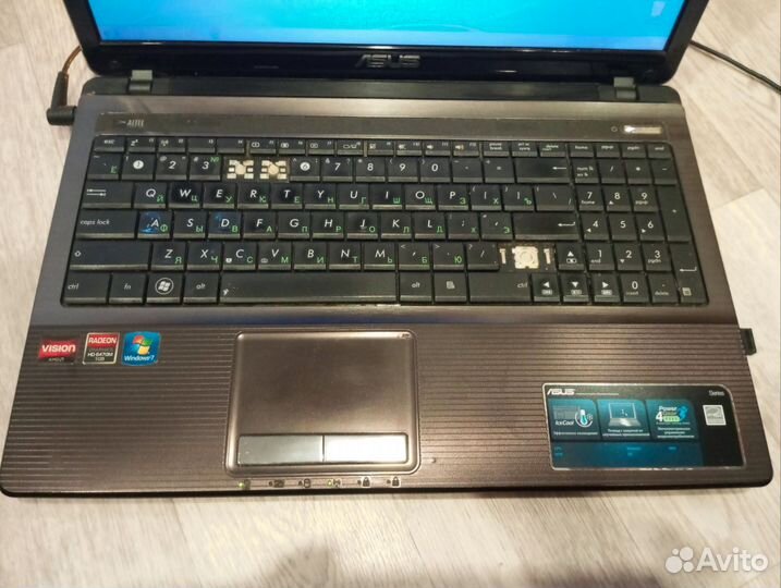 Ноутбук asus x53b