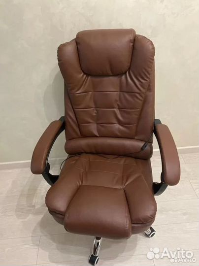 Компьютерное игровое кресло геймерское с массажем