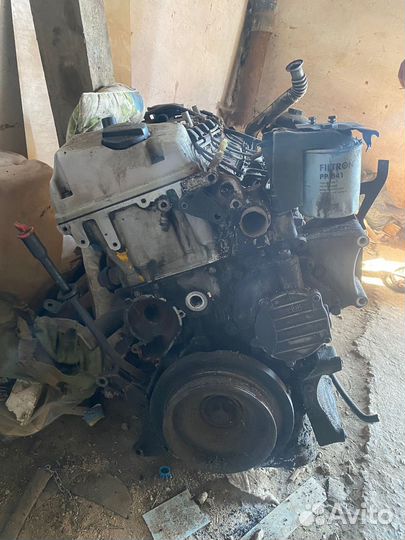 Двигатель mercedes om606