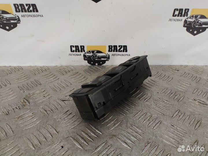 Блок управления стеклоподъемниками Opel Insignia