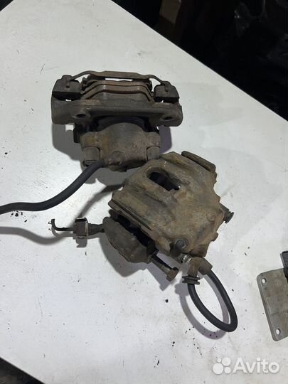 Bmw 5 e34 суппорт Передний правый