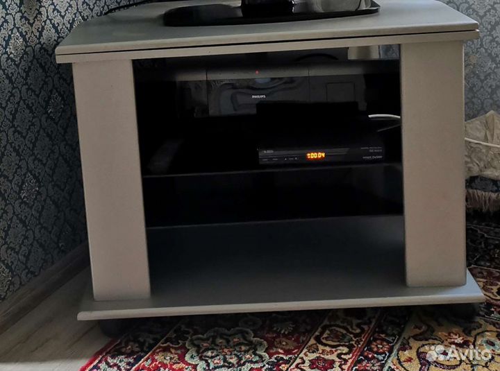 Телевизор бу sharp