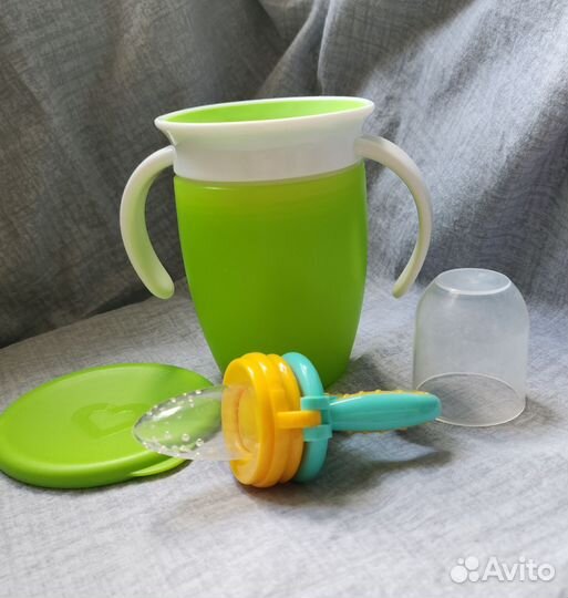 Поильник непроливайка munchkin, ниблер и слюнявчик