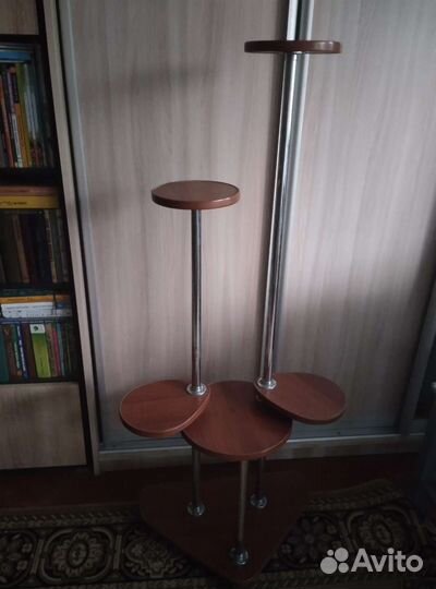 Подставка для цветов