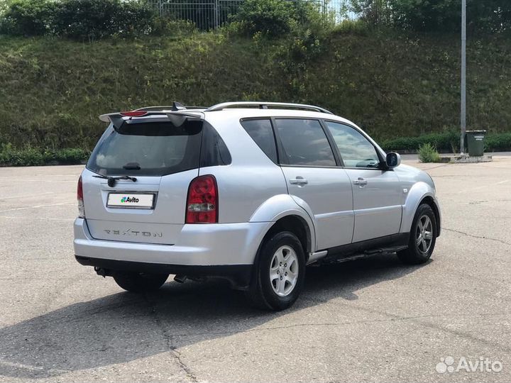 SsangYong Rexton 2.7 AT, 2009, 238 000 км