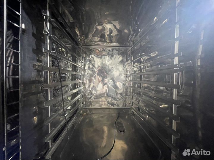 Пароконвектомат rational 10 уровней