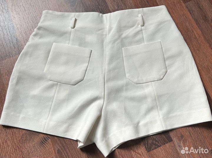 Шорты женские