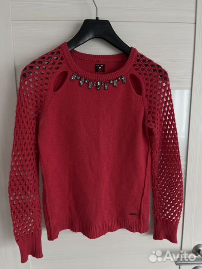 Свитер женский guess