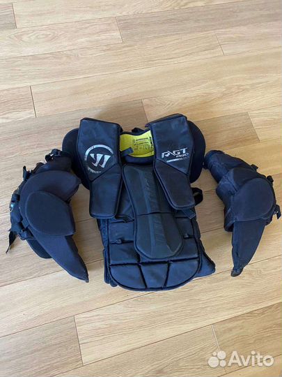 Нагрудник вратарский взрослый хоккейный