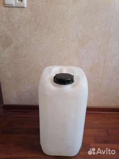 Канистра пластиковая 30 литров