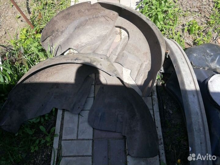 Подкрылки заднии фольцваген пассат б5