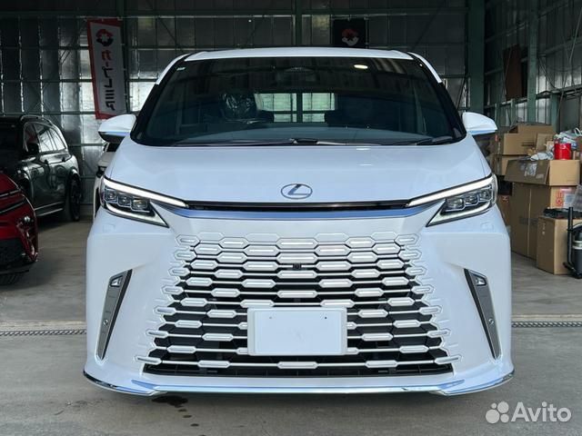 Lexus LM 2.4 AT, 2023, 1 500 км