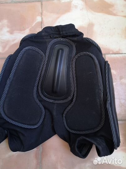 Защитные шорты biont