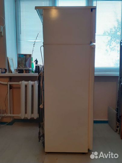 Холодильник Саратов