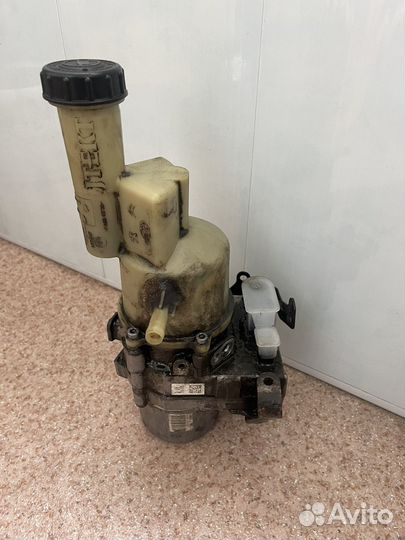 Насос гидроусилителя руля гур 1617410580