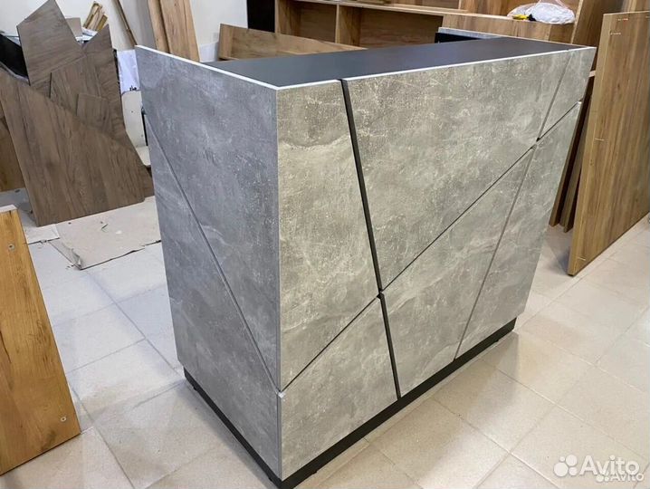 Стойка Ресепшен