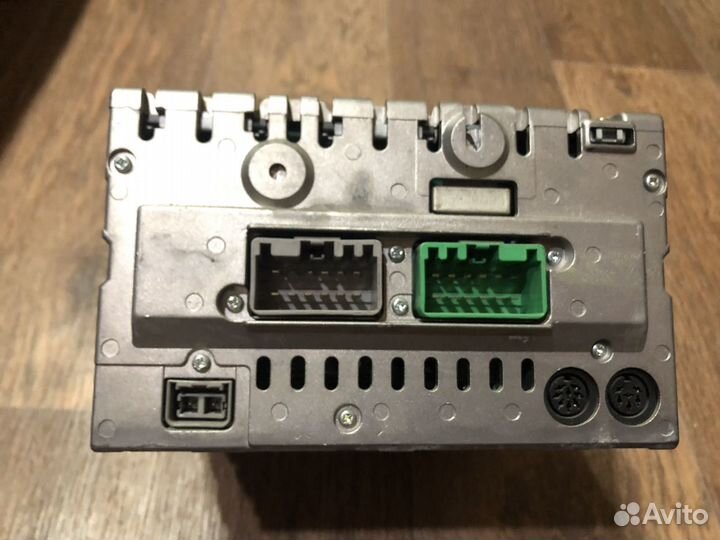 Магнитола Volvo S80