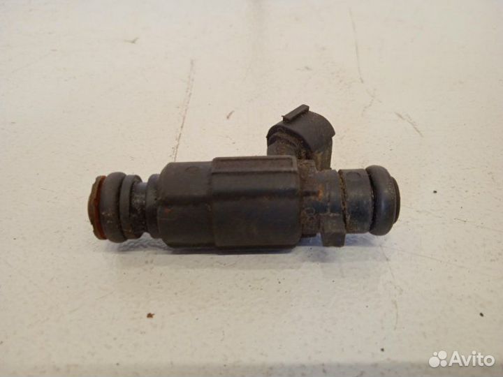 Форсунка топливная Hyundai Accent LC2 G4EC 2006