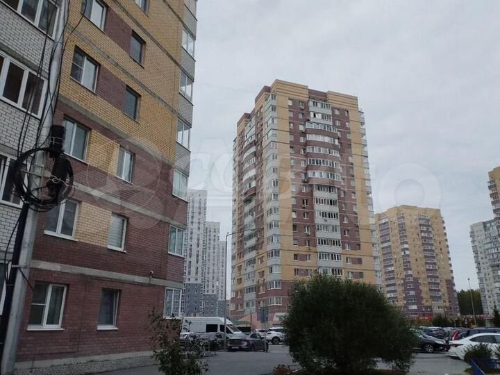 2-к. квартира, 58,3 м², 13/17 эт.