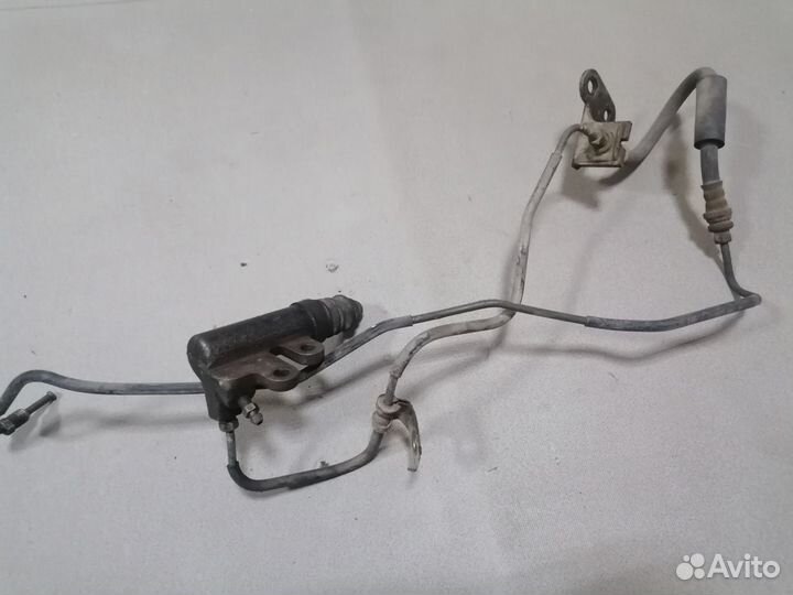 Цилиндр сцепления рабочий с трубками Mazda 626 GF