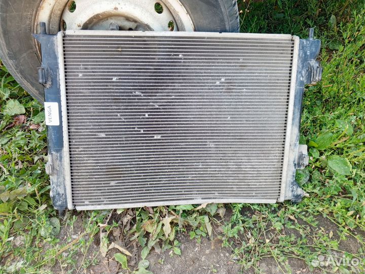 Радиатор на KIA venga механика